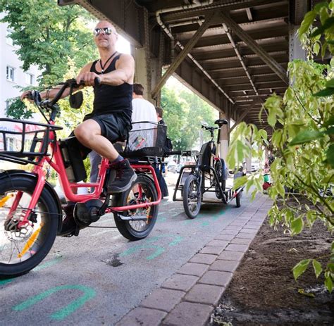 Idee Vom Radweg Unter U Aktionstage In Kreuzberg Welt