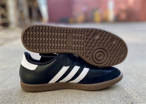 Adidas Samba Classic Review Soleracks