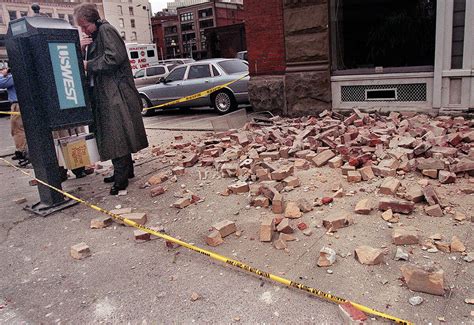 Nisqually earthquake 2001: Previously unpublished photos