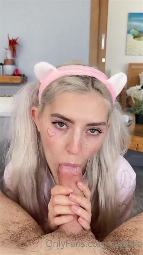 Eva Elfie Nude Pov Riding Sex Onlyfans Video Leaked Influencers Gonewild