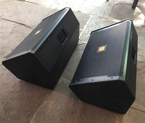 Wooden Stage Monitor Speaker Cabinet Model Namenumber 715 Srx At Rs 14500pair In Nashik