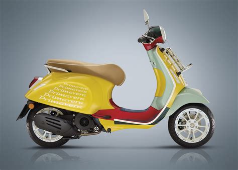 Motorrad Vergleich Vespa Primavera 50 Sean Wotherspoon 2020 Vs Vespa