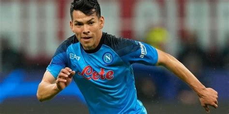 Napoli Ste Fue El Emotivo Momento Que Vivi El Chuky Lozano Tras