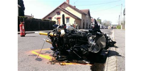 Gueugnon faits divers Un motard décède devant une école