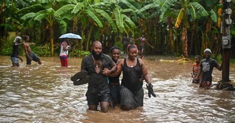 Përmbytje dhe rrëshqitje e dheut në Haiti 42 persona humbin jetën dhe