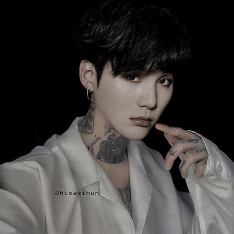 Yoon Gi Tattoo 몸의예술tattooist By Yoonjeong Hong On Prezi Next