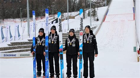 Saut Ski Zakopane Sans Concurrence Les Slov Nes Remportent Le