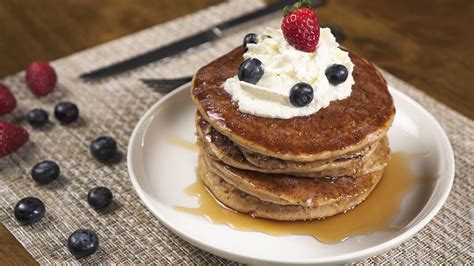 Cinnamon Spiced French Toast Pancakes Just Like Le Peep S Youtube