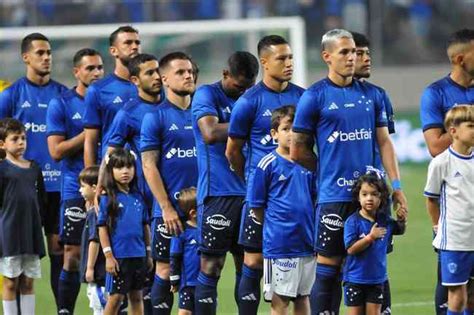 Cruzeiro X N Utico Fotos Do Jogo Pela Terceira Fase Da Copa Do Brasil