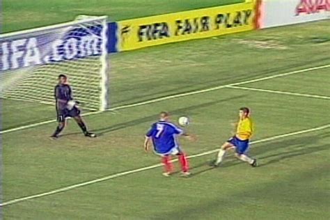 Vídeo Em 2001 França Vence O Brasil Por 2 A 1 No Mundial Sub 17 Futebol Internacional Ge