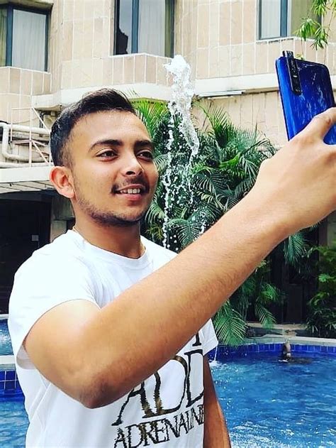 Prithvi Shaw ने नको तिथे सपना गिलचे गंभीर आरोप Mumbai Tak