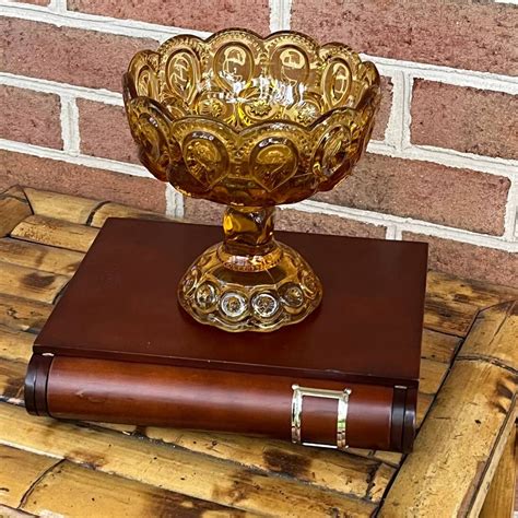 Vintage L E Smith Moon And Stars Amber Pedestal Open Glass Etsy