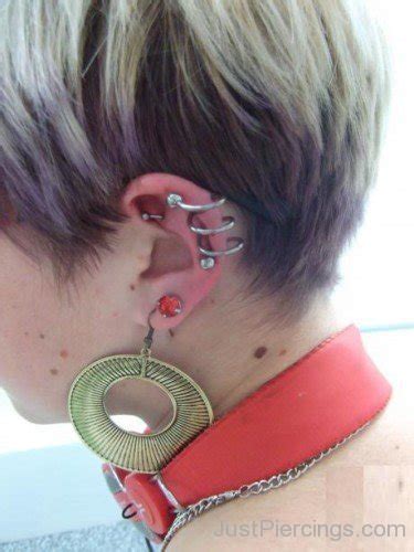 Helix Spiral Piercing And Lobe Piercing