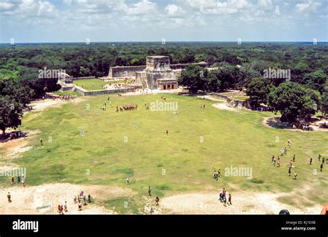 Great Ball Court And Temple Of The Jaguars Chichen Itza Mexico Stock