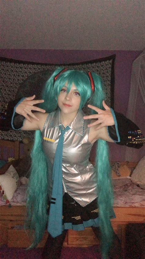 Hatsune Miku Outfits Cosplay