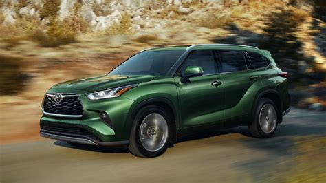 2023 Toyota Highlander Has 1 Big Advantage Over Toyota 4Runner