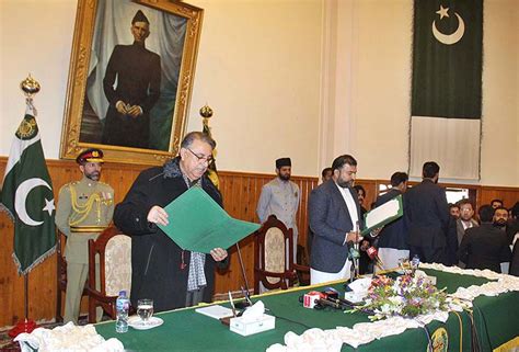 Governor Balochistan Malik Wali Khan Kakar Administering Oath To Newly