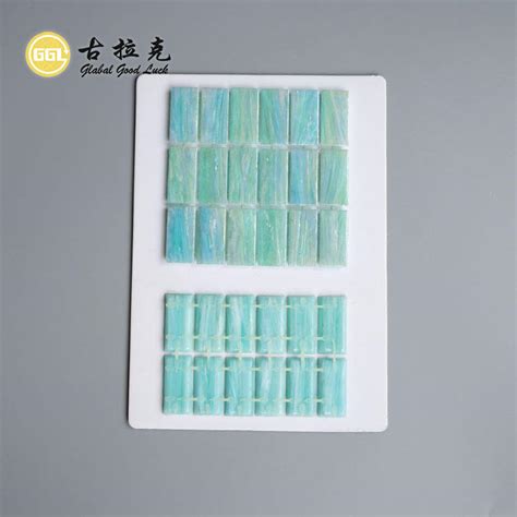 New Light Green Glass Mosaic Tile Dot Mounted Pool Mosaic Tiles Glass