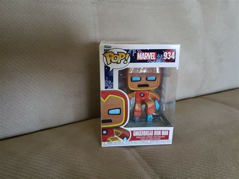 Funko Pop Vinyl Marvel Gingerbread Iron Man 934 For Sale Online Ebay