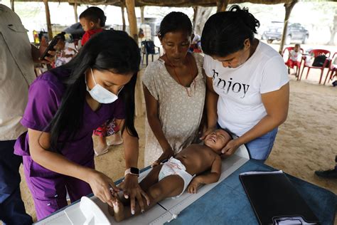 Más de 230 niños han muerto en Colombia por desnutrición en 2023