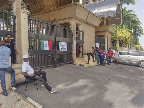 Strike Judiciary Workers Lock Out Judges From Abuja Court Daily Trust