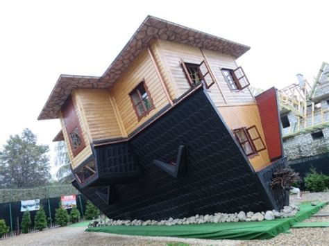 Dům vzhůru nohama recenzí Upside Down House Dom Do Gory Nogami