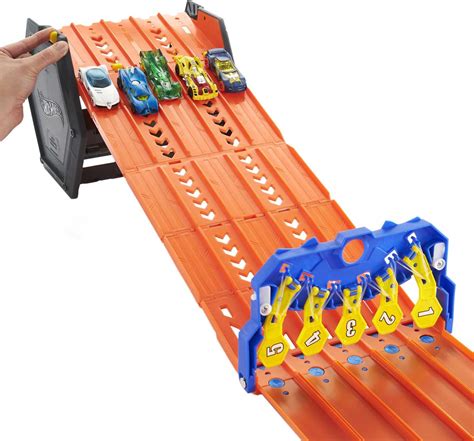 Hot Wheels Roll Out Raceway Track Set Connects To Other Sets With 1 1 64 Hot Wheels Car For
