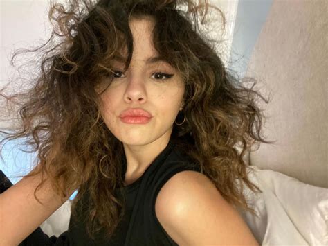 SELENA GOMEZ – Instagram Photos 05/17/2020 – HawtCelebs