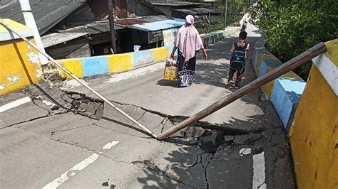 Kronologi Jembatan Rumah Si Pitung Ambles Berawal Sopir Truk Kesasar