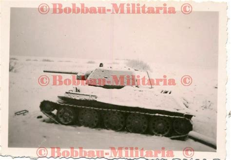 Russland Wehrmacht russischer T 34 Beutepanzer weiße Winter Tarnung