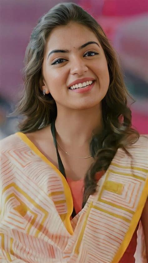 Nazriya Nazim Hot Photos Pics New Images HD Wallpapers