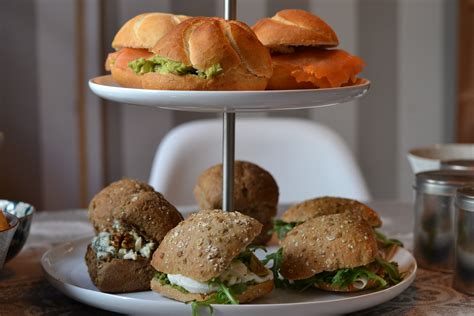 Tea at the smallest house in Amsterdam - Anne Travel Foodie