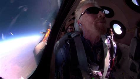 Turismo Espacial Richard Branson Viaja Al Espacio Con Virgin Galactic