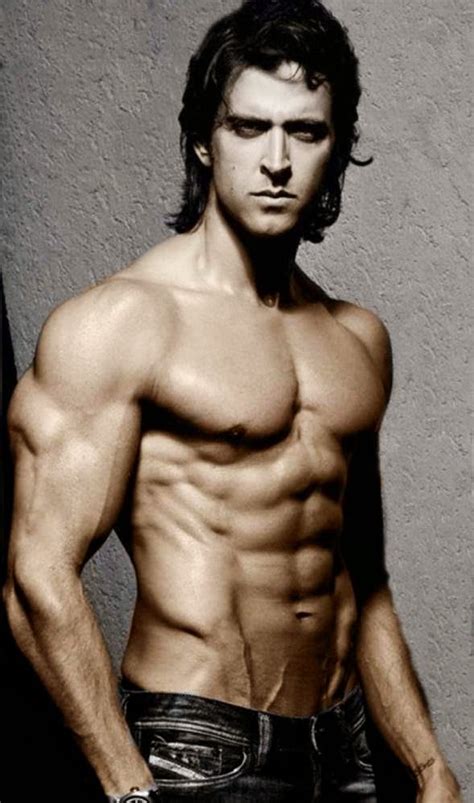 Hrithik Roshan Shirtless Pics Hrithik Roshan S Unseen Six Pack Abs Body Pics Bollywood Addaa