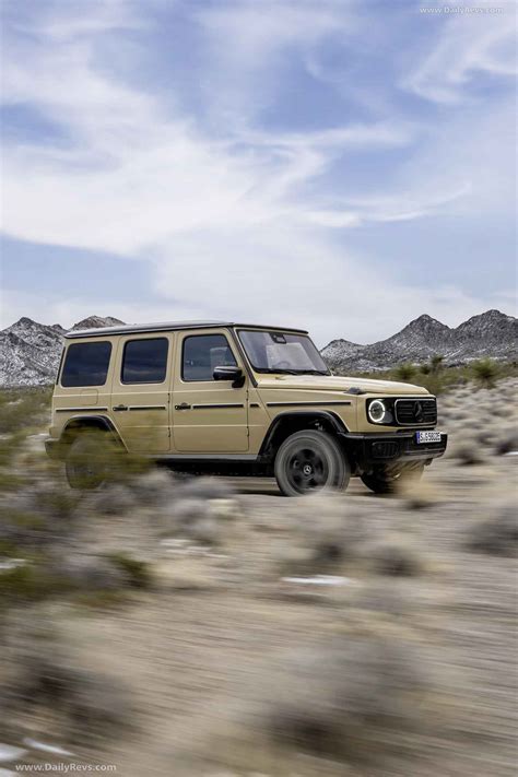 2025 Mercedes Benz G580 Eq Desert Sand Stunning Hd Photos Videos