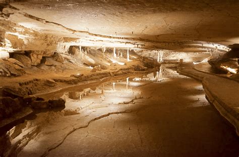 Underground Indiana Visiting Marengo Cave Us National Landmark