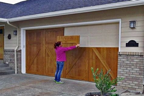 Simple Garage Door Makeover