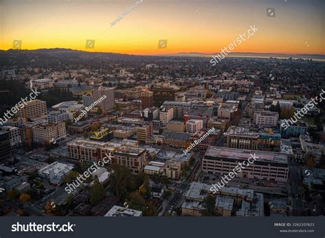 Aerial View Berkeley California Autumn Stock Photo 2262107623 | Shutterstock