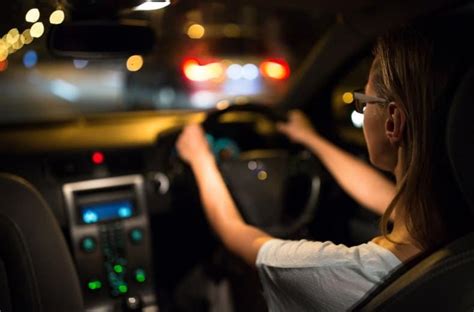 Driving In The Dark Tips On How To Stay Safe RAC Drive