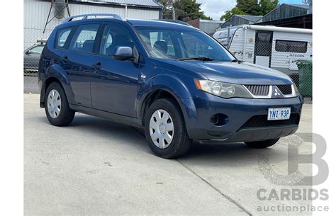 2 2007 Mitsubishi Outlander LS Lot 1407946 CARBIDS