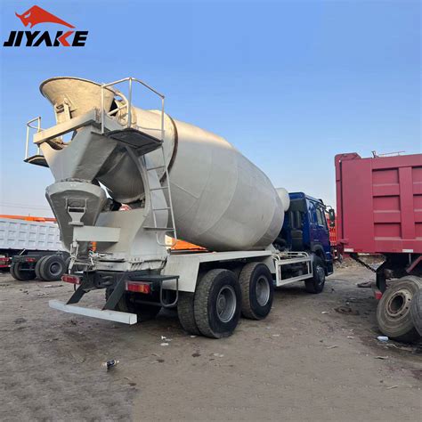 Sinotruk X Cbm Concrete Mixer Truck M Dimensions For Sale In