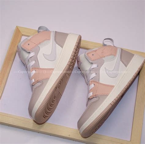 Giày air Jordan 1 trẻ em màu ghi nude l CAPVIRGO