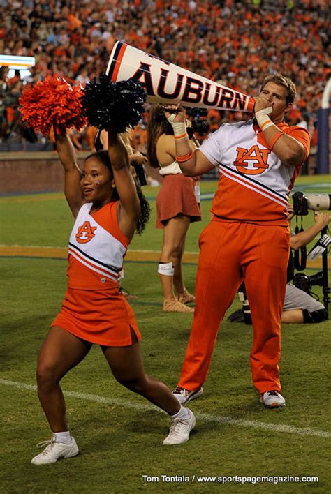 Gallery Ncaa Cheerleading Gameday With The Auburn Cheerleading Team