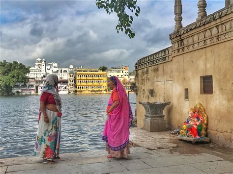 Gangaur Ghat Udaipur Udaipur Places Of Interest Heritage Street View Culture India