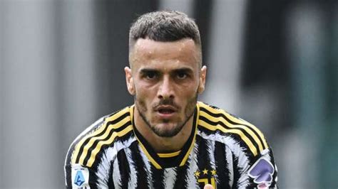 Juventus Fatta Per Kostic Al Fenerbah E L Esterno Atteso A Istanbul