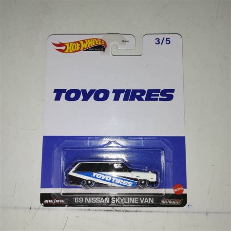 Jual Hot Wheels Premium 69 Nissan Skyline Van TOYO TIRES FREE PROTECTOR Shopee Indonesia