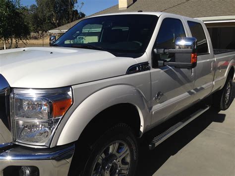 clearance lights on a truck 7