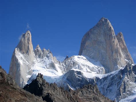 Peaks of Cerro Torre in Argentina image - Free stock photo - Public