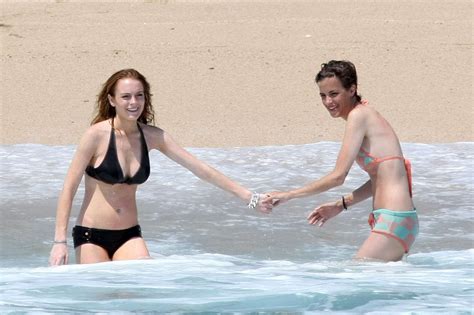 Bikini Photos Of Lindsay Lohan And Samantha Ronson On The Beach In Cabo