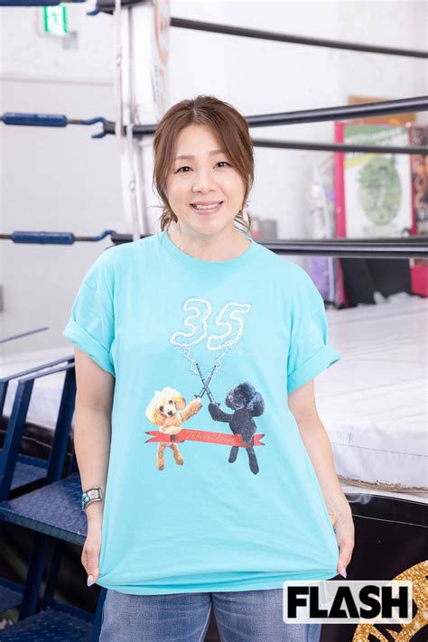 井上貴子“プロレス業界初”オールヌードの過去撮影中「これだけは無理！」悶絶したポーズを明かす Smart Flashスマフラ 光文社週刊誌